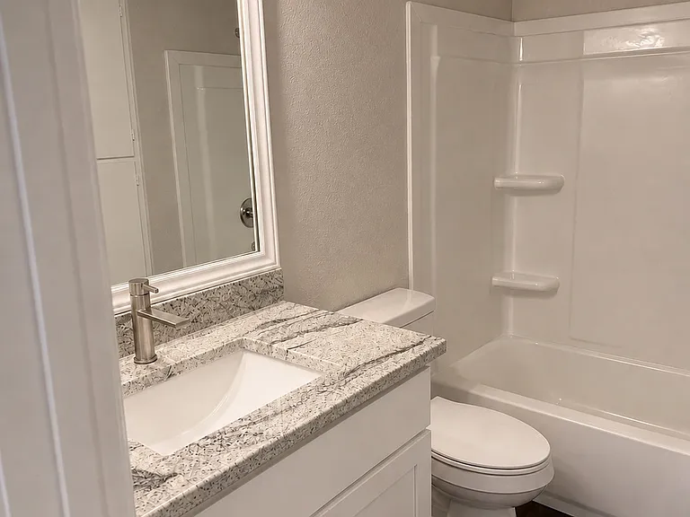 210 W Austin St #112 — Photo 10