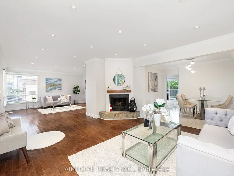 471 Cummer Ave — Photo 6