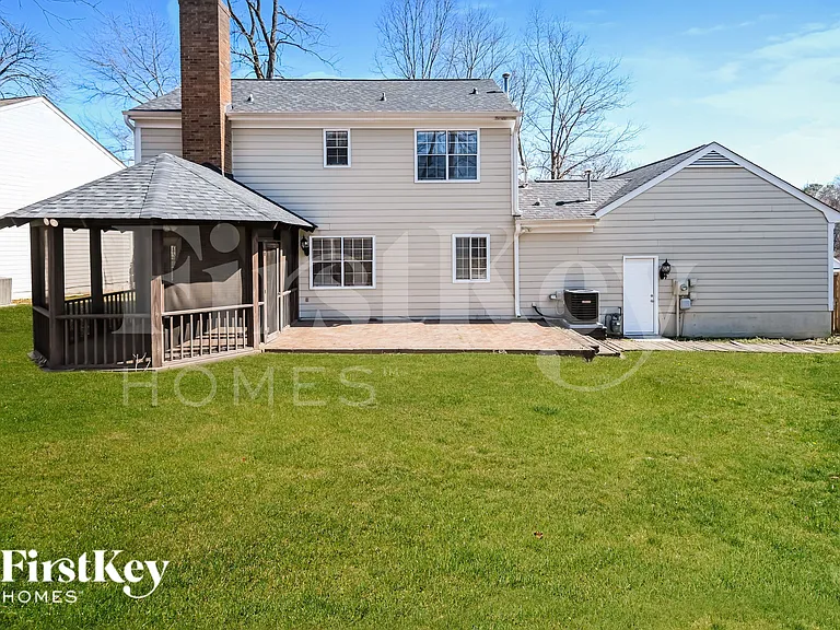 2101 Killarney Pl — Photo 15