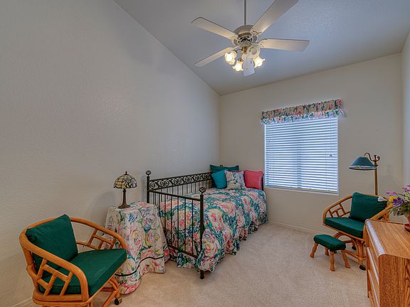 2nd image of 17220 E Kensington Pl