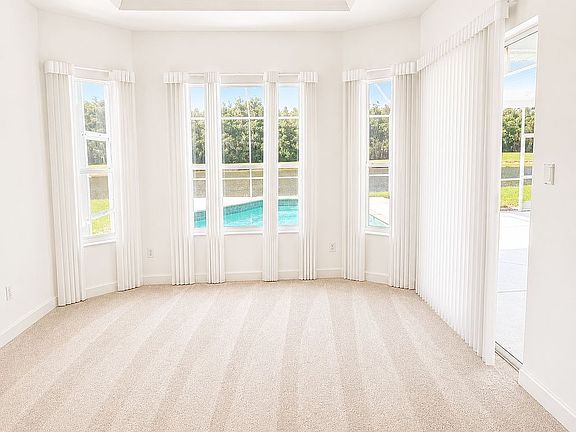 4th image of 632 Planters Manor Way