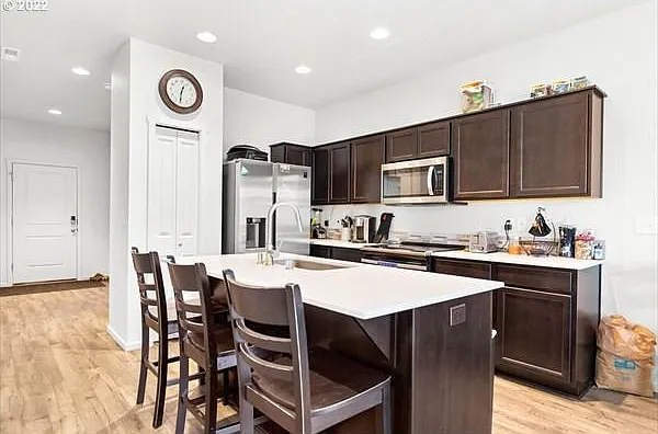 2212 S Chukar Dr — Photo 2
