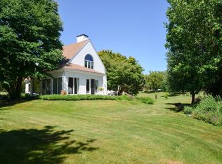 182 Cross St, Rowley, MA 01969