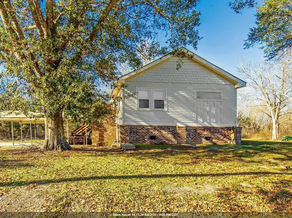 518 Saint Anthony St, Raceland, LA 70394