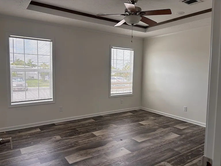 459 Emden St #459 — Photo 12