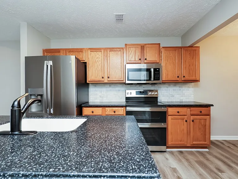 4824 Nina Marie Ave — Photo 8