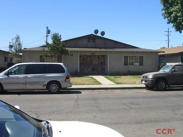 1st image of 322 W Roschelle Ln