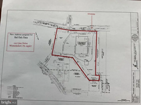 110 Line Dr, Womelsdorf, PA 19567