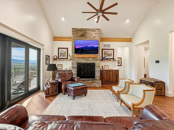 5th image of 9 Range View Dr