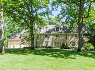 3450 Indian Rd SE, Cedar Rapids, IA 52403