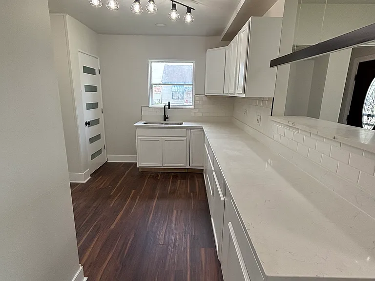 4429 W 13th Ave — Photo 10