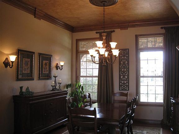 4th image of 4303 Oak Haven Dr