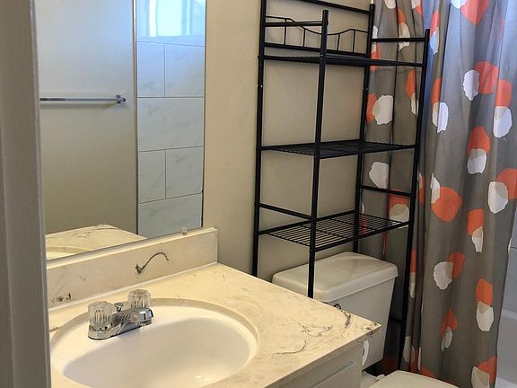 2nd image of 524 Firloch Ave APT 4