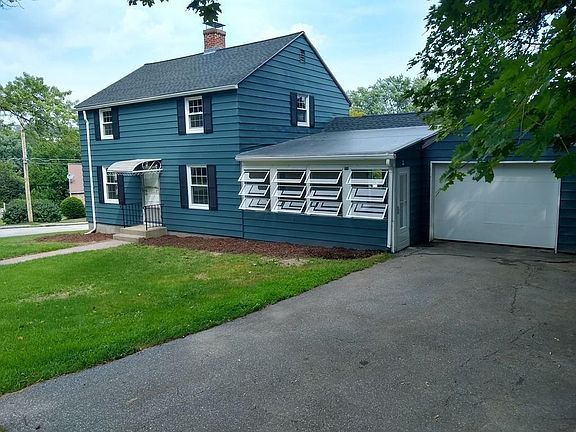 2nd image of 7 Summerhill Rd