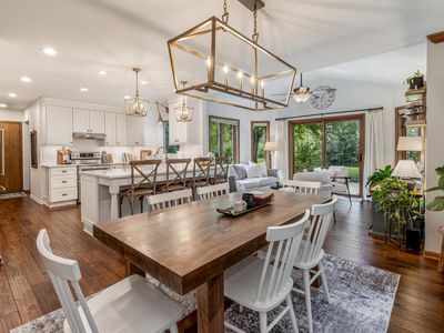 353 Westfield WAY, Pewaukee, WI, 53072