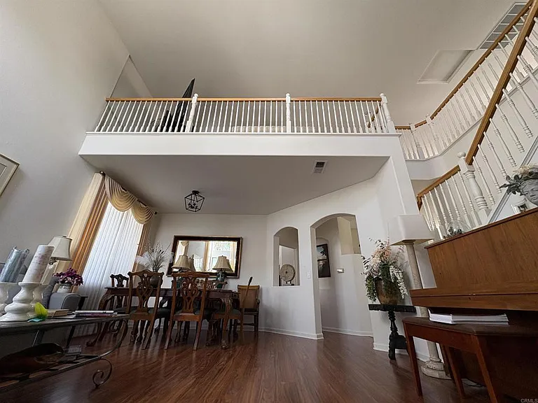 6033 Patmos Way — Photo 7