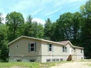 7774 Sparling Rd, Goodells, MI 48027