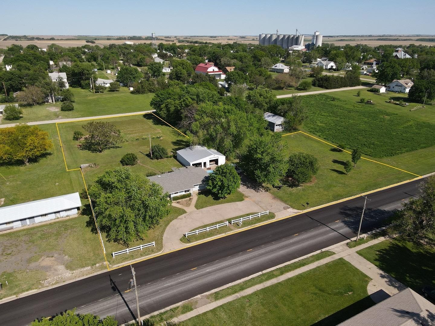 210 Elm St, Lebanon, KS 66952 Zillow