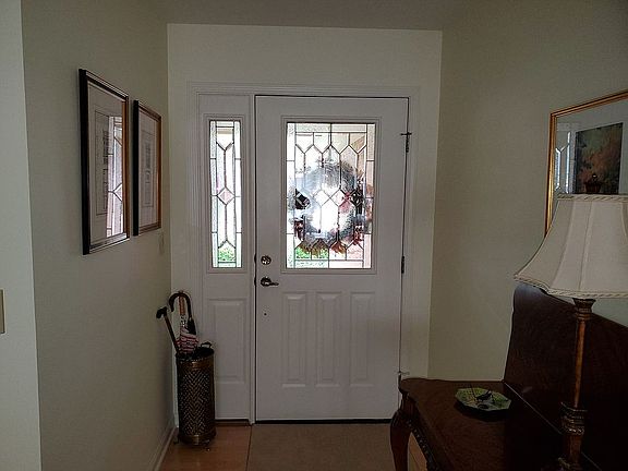 3rd image of 1112 Torrey Pines Dr