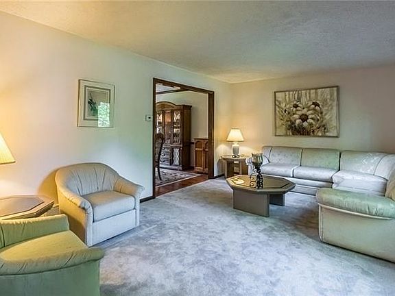 5th image of 2029 Karen Dr