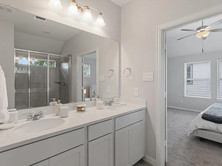 327 Honey Mesquite Path — Photo 15