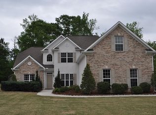 127 Persimmon Dr, Sharpsburg, GA 30277
