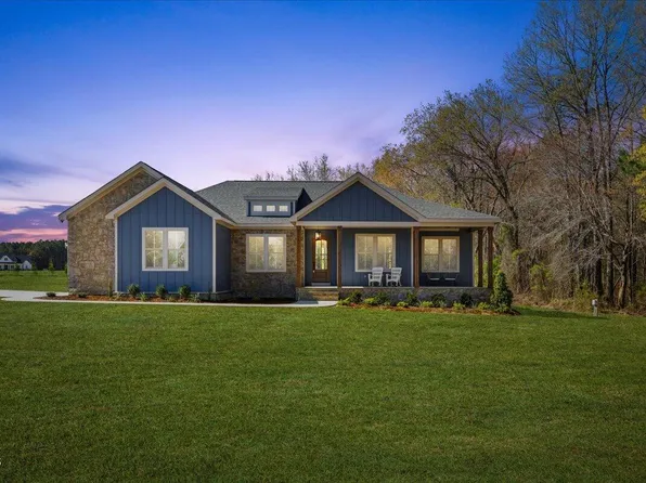 1027 Johnson Town Rd, Zebulon, NC 27597