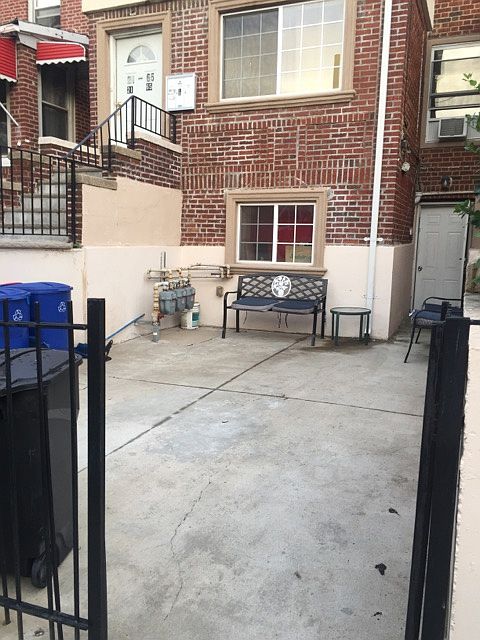 1st image of 2165 38th St #1