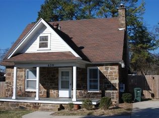 639 S Happy Hollow Rd, Fayetteville, AR 72701