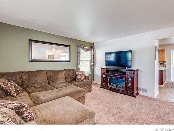 3rd image of 10511 Cook Ct