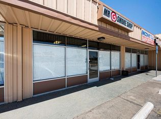 814 N Main St #1, Delano, CA 93215