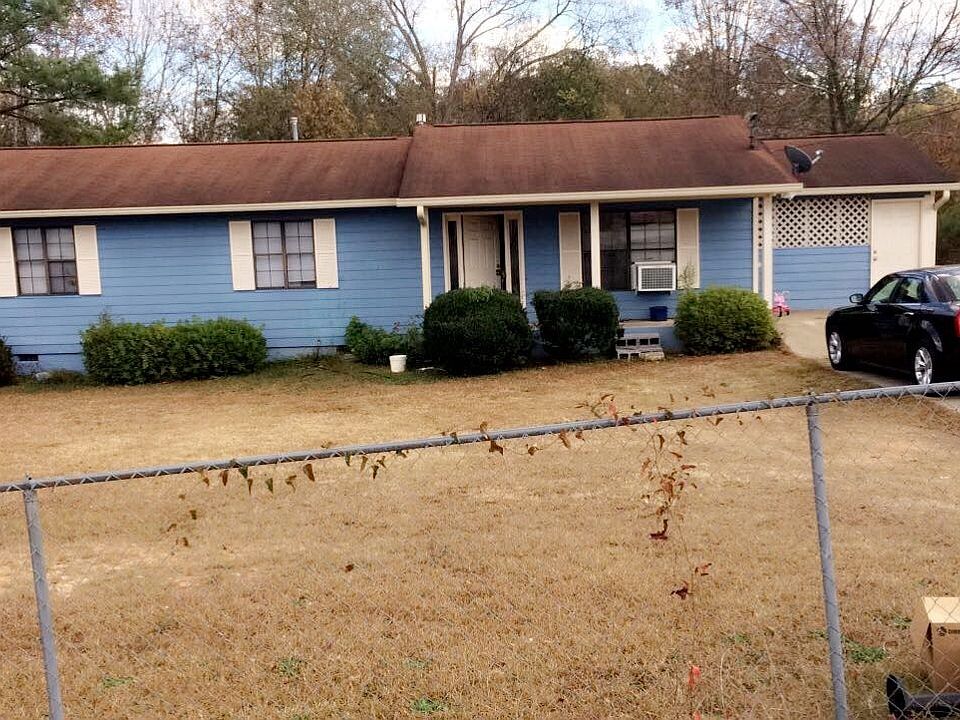 2nd image of 102 Baywood Dr SW