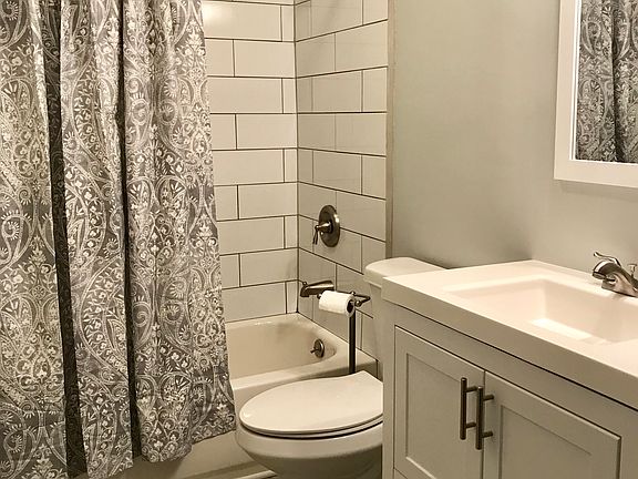 1st floor bathroom