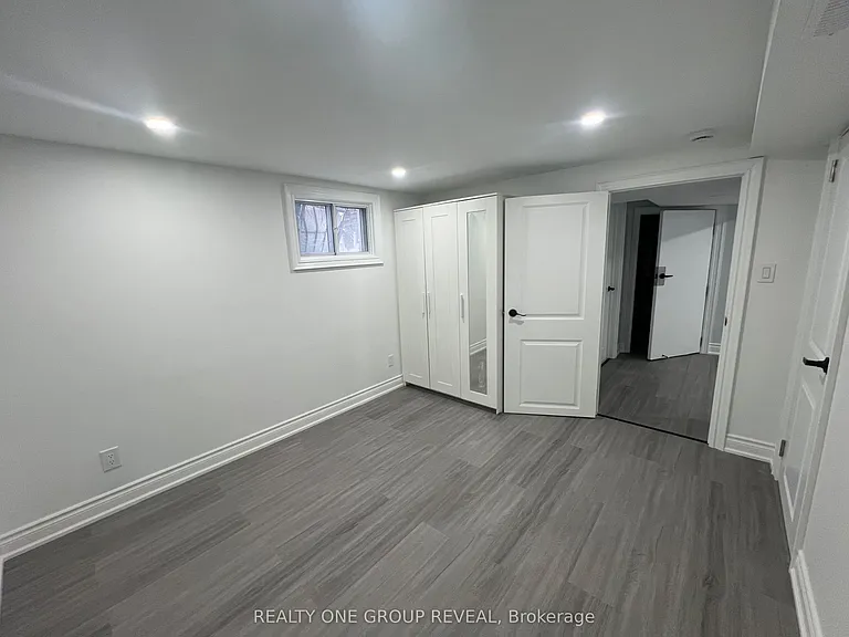 75 Regatta Cres #BASEMENT — Photo 20