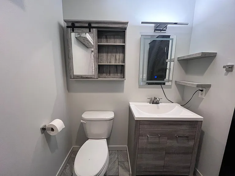 600 Monroe Ave NW #206 — Photo 20