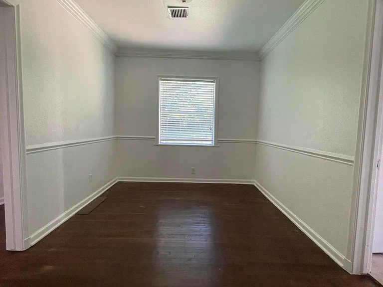 820 N Marion Ave — Photo 7