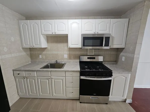 15 Greenwich Ave Unit 6, Stamford, CT 06902