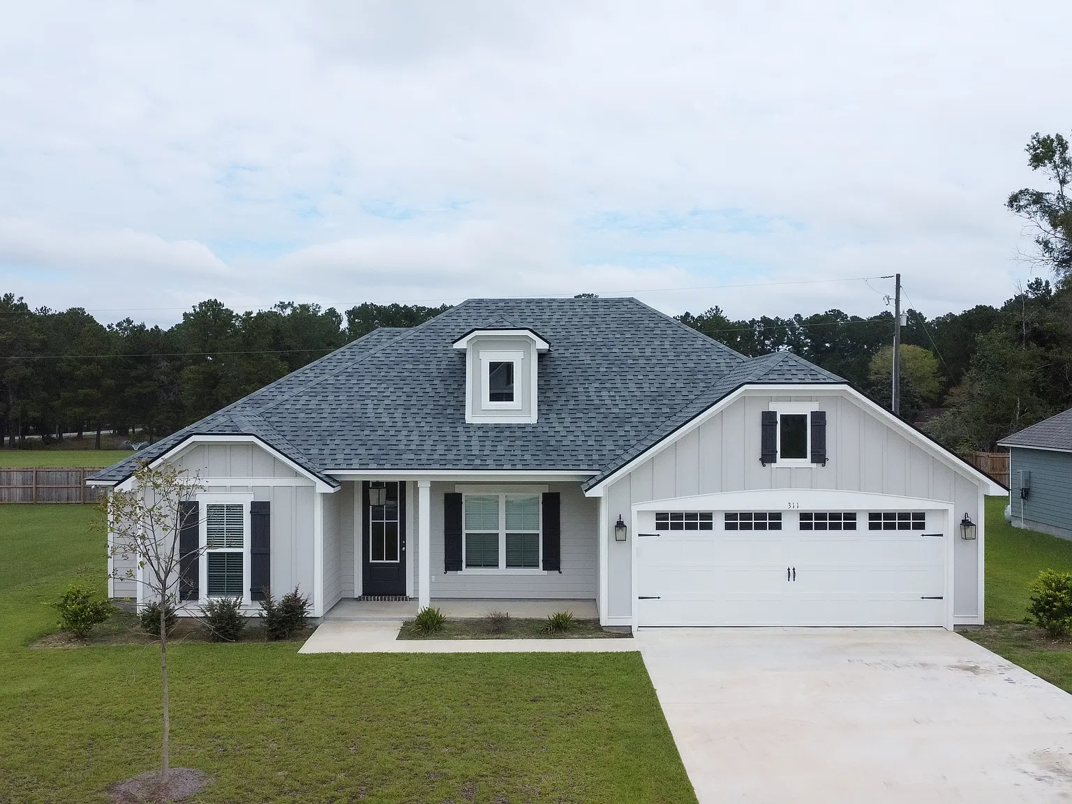4 bed, 1658 sqft, $2,500 — Photo 1