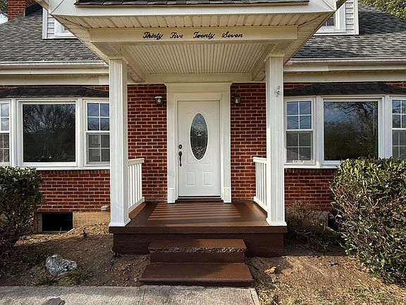 5th image of 3527 Overbrook Dr