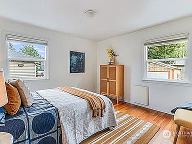 4th image of 8316 49th Ave S #1