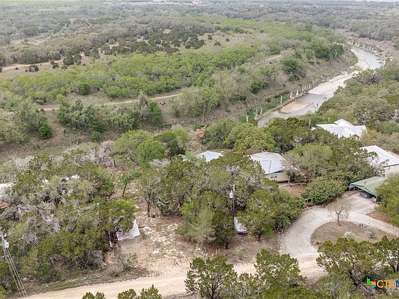 3rd image of 500 Hideaway Dr
