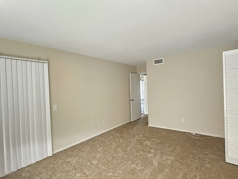 7767 Las Palmas Way #122-122-122 — Photo 7