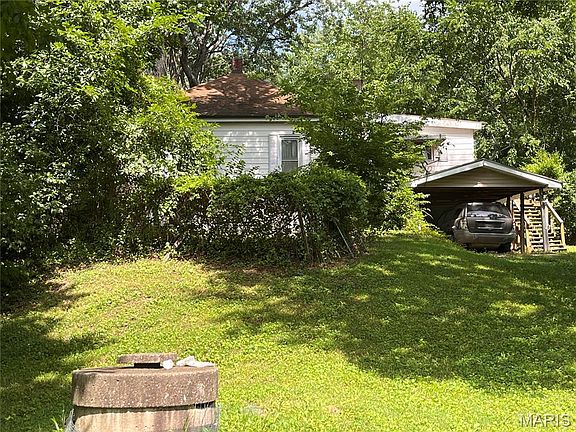 4th image of 401 Arnotti Ln