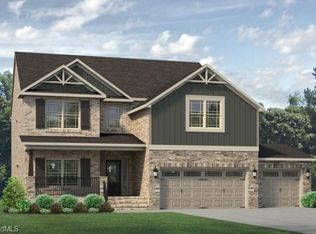 7701 Maple Pond Dr, Oak Ridge, NC 27310