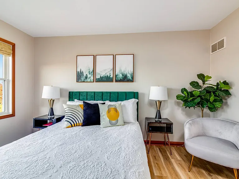 Bedroom
