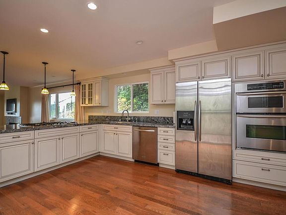 2nd image of 5395 Godbey Dr