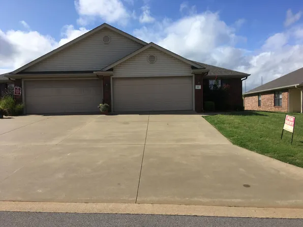 808 Trenton Dr, Fort Smith, AR 72908