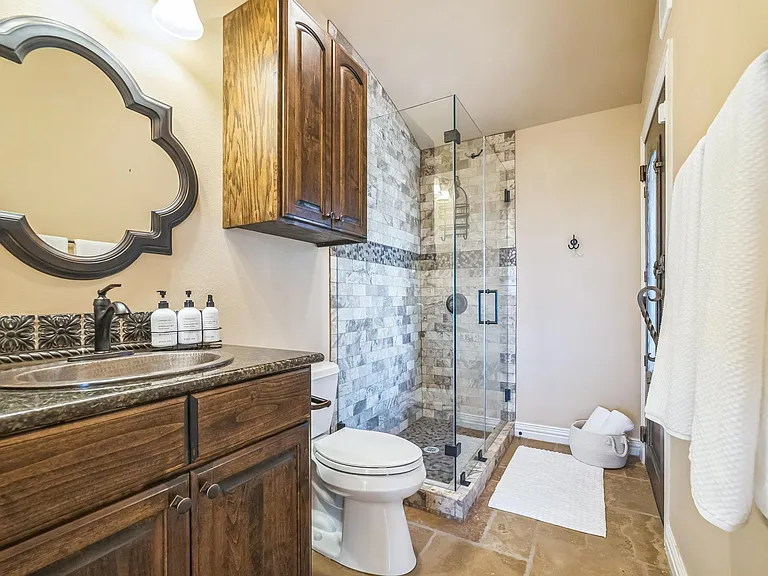12529 Verandah Ct — Photo 35