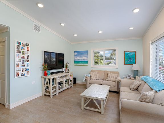 5th image of 259 S Coconut Palm Blvd