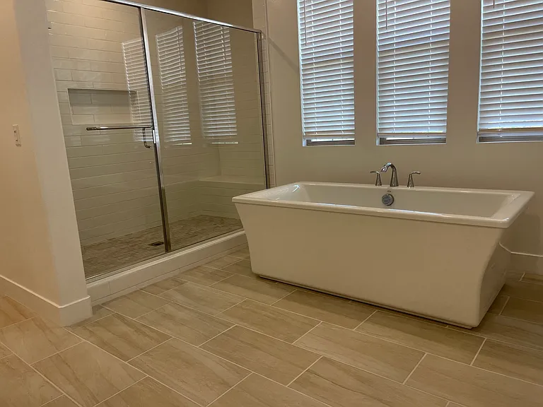 687 Guy Turner Dr — Photo 17